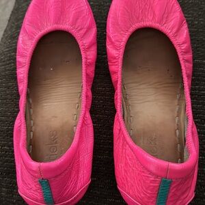 Tieks Pop Pink Women's Ballet Flats size 7